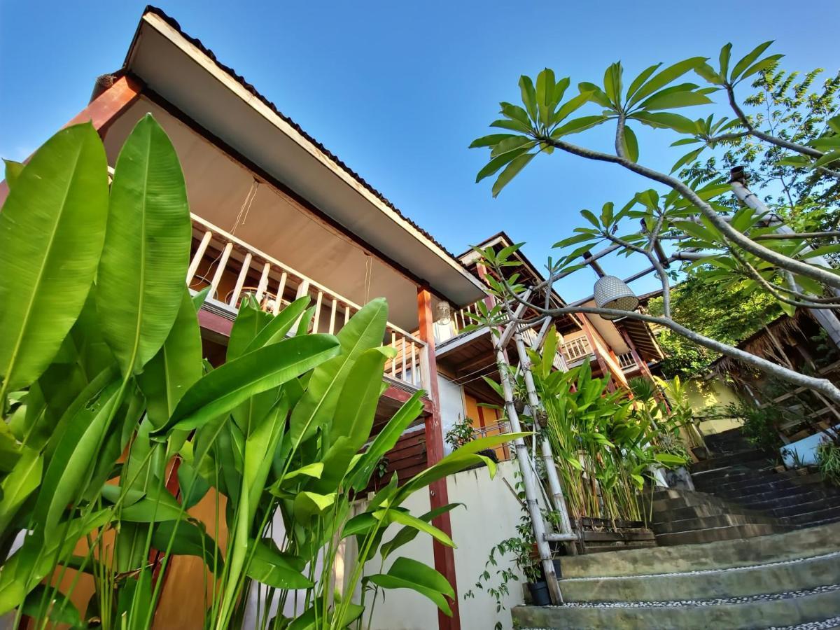 The Tree House Bed & Breakfast Nusa Dua  Exterior photo