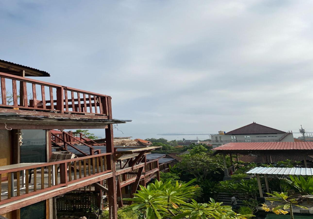 The Tree House Bed & Breakfast Nusa Dua  Exterior photo